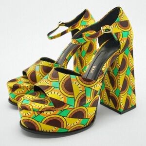 ZARA PRINTED CHUNKY PLATFORM SANDALS